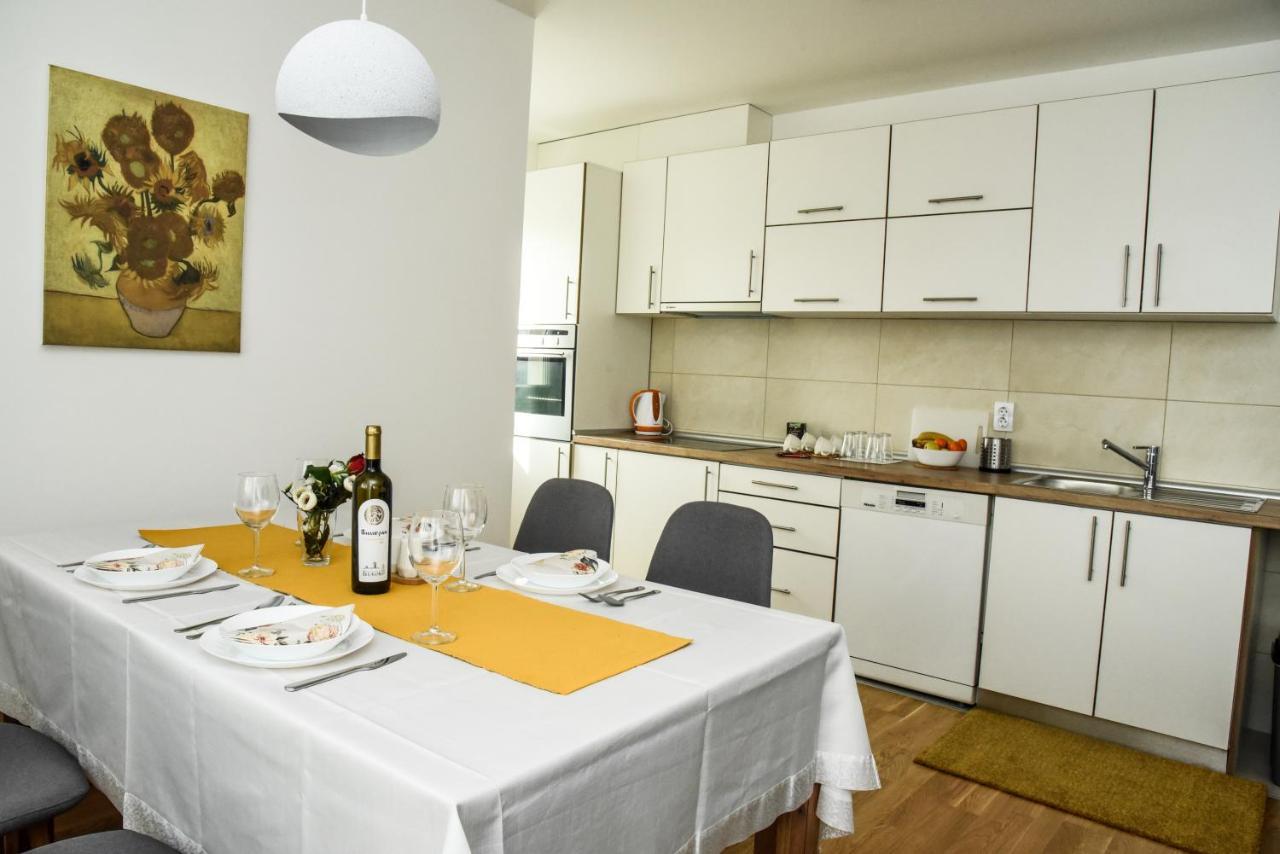 Suncokret Apartmani Loznica Exterior photo