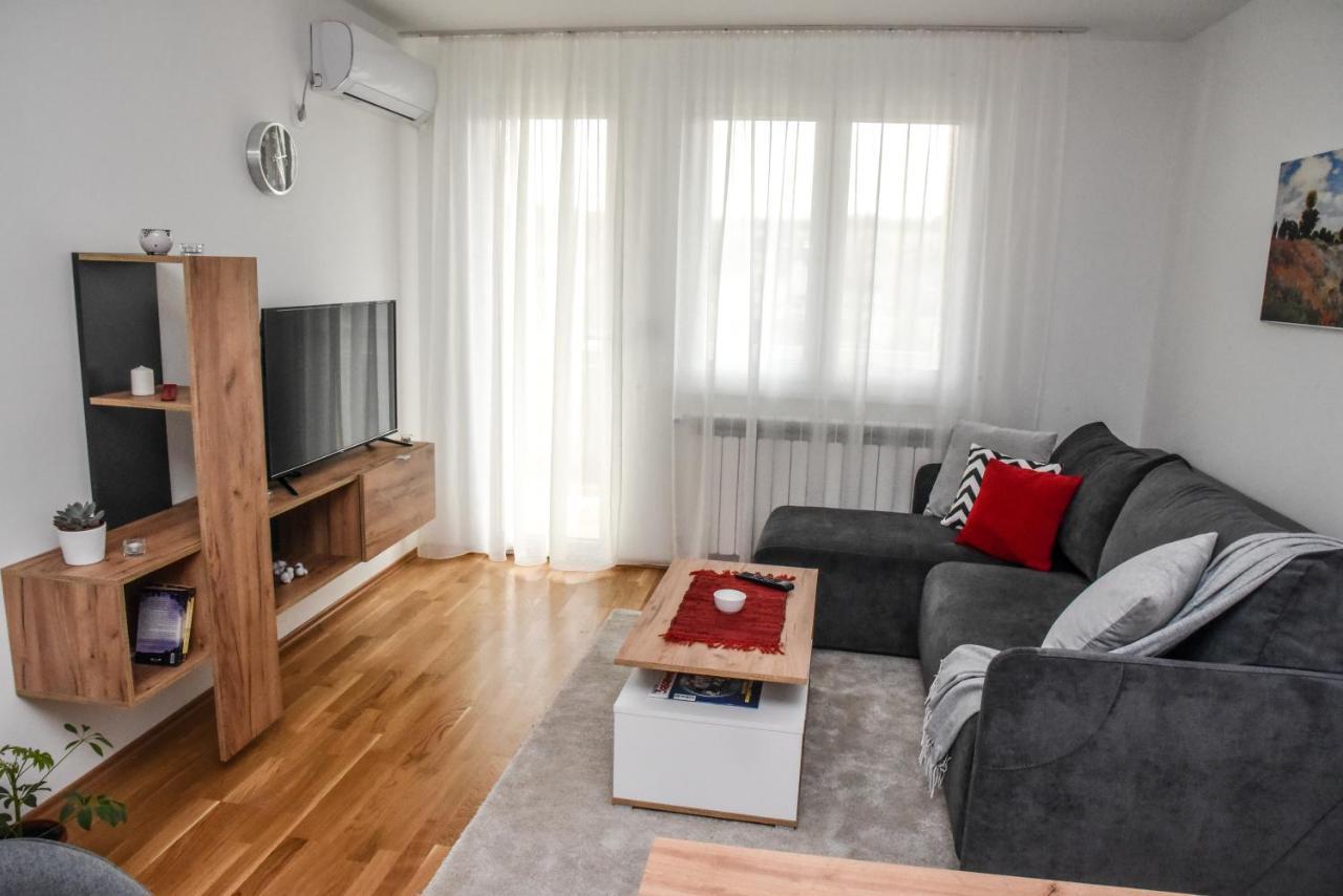 Suncokret Apartmani Loznica Exterior photo