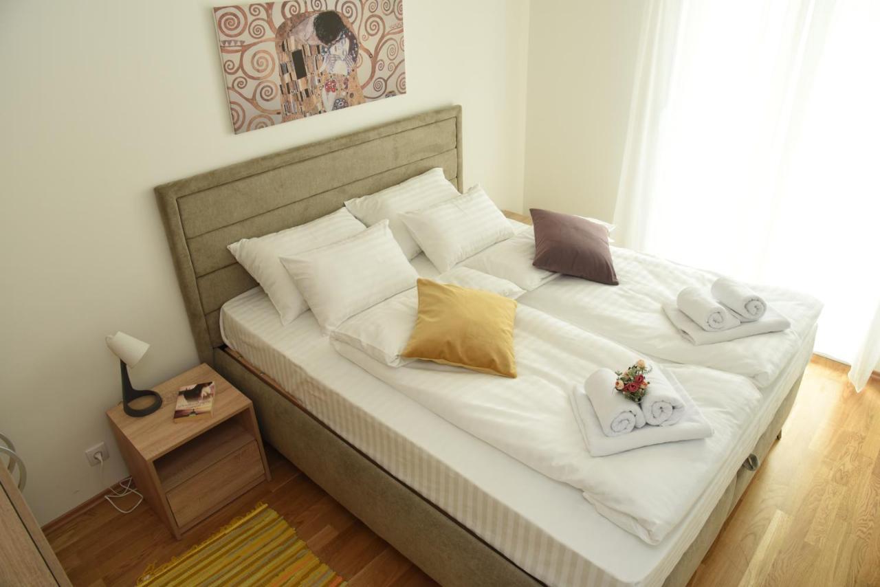 Suncokret Apartmani Loznica Exterior photo